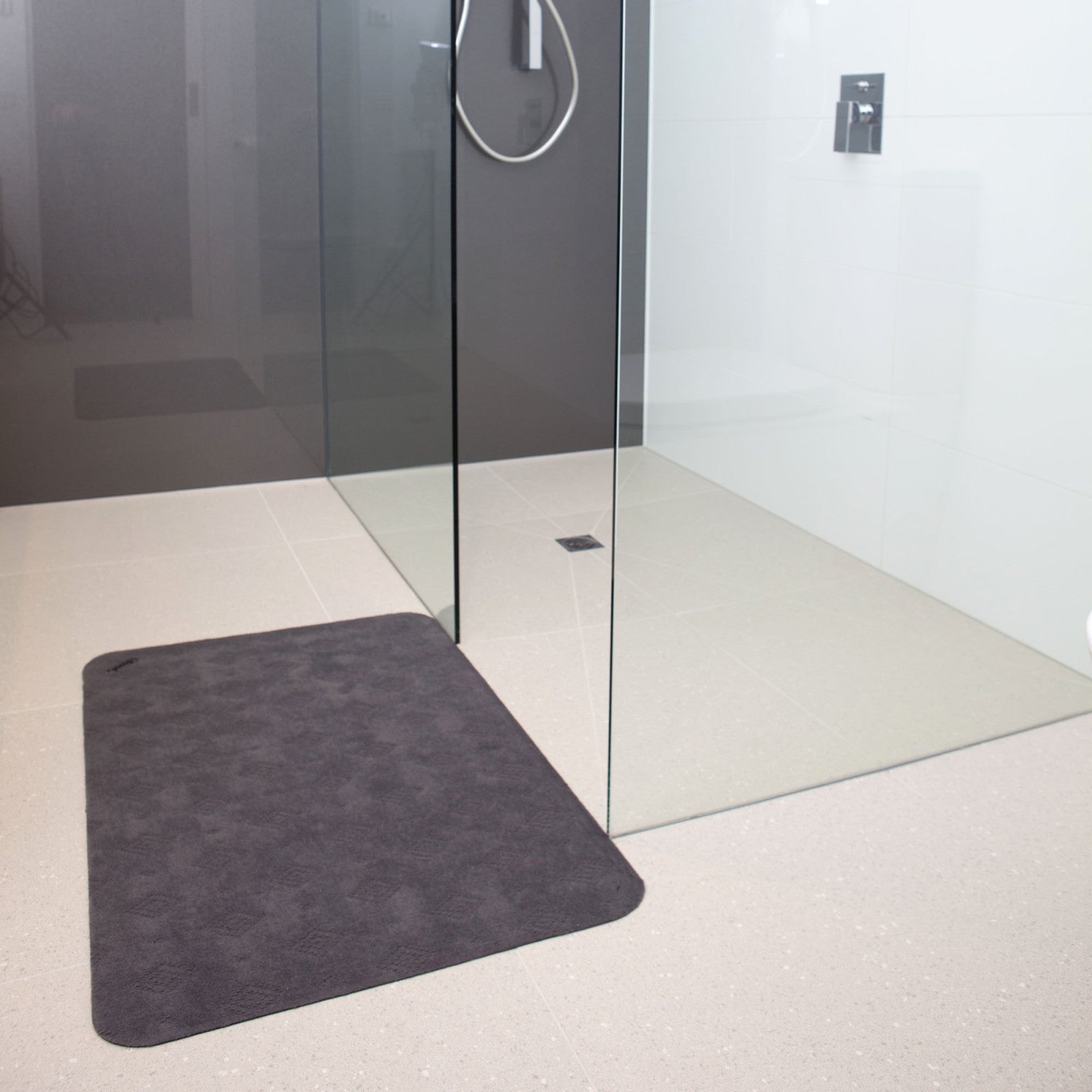 Conni Floor Mat - Classic - Gray 60x90